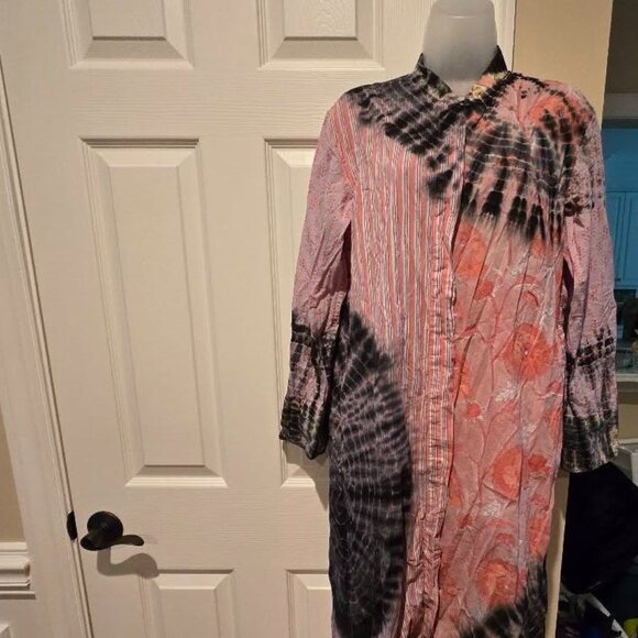 V. De. Vinster Patchwork Tie and Dye Dress Size Medium - Picture 3 of 16